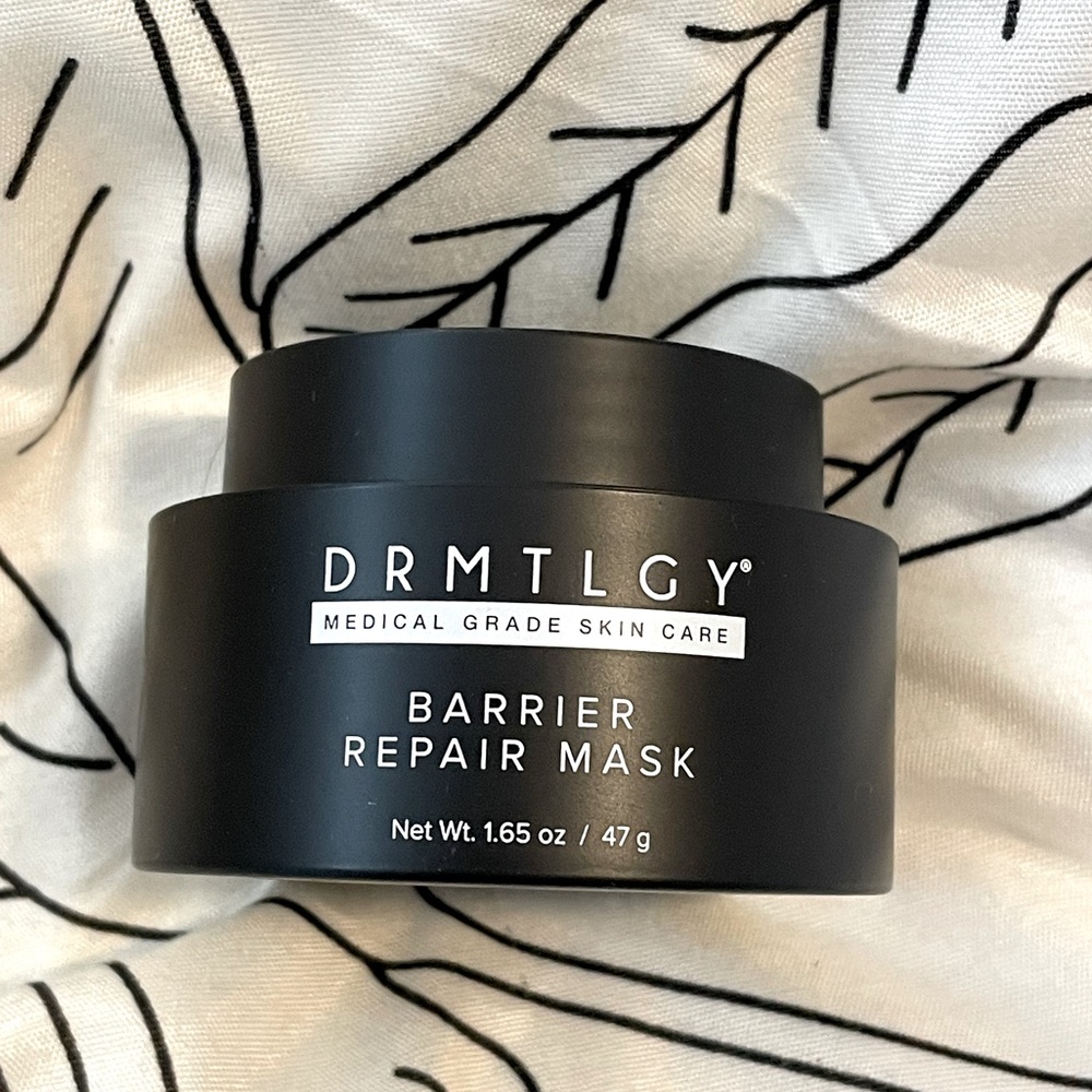 NEW Drmtlgy Barrier Repair Mask